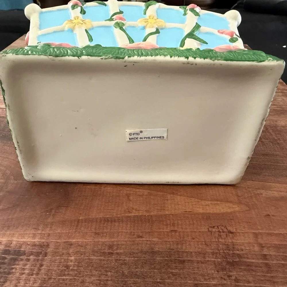 FTD vintage ceramic